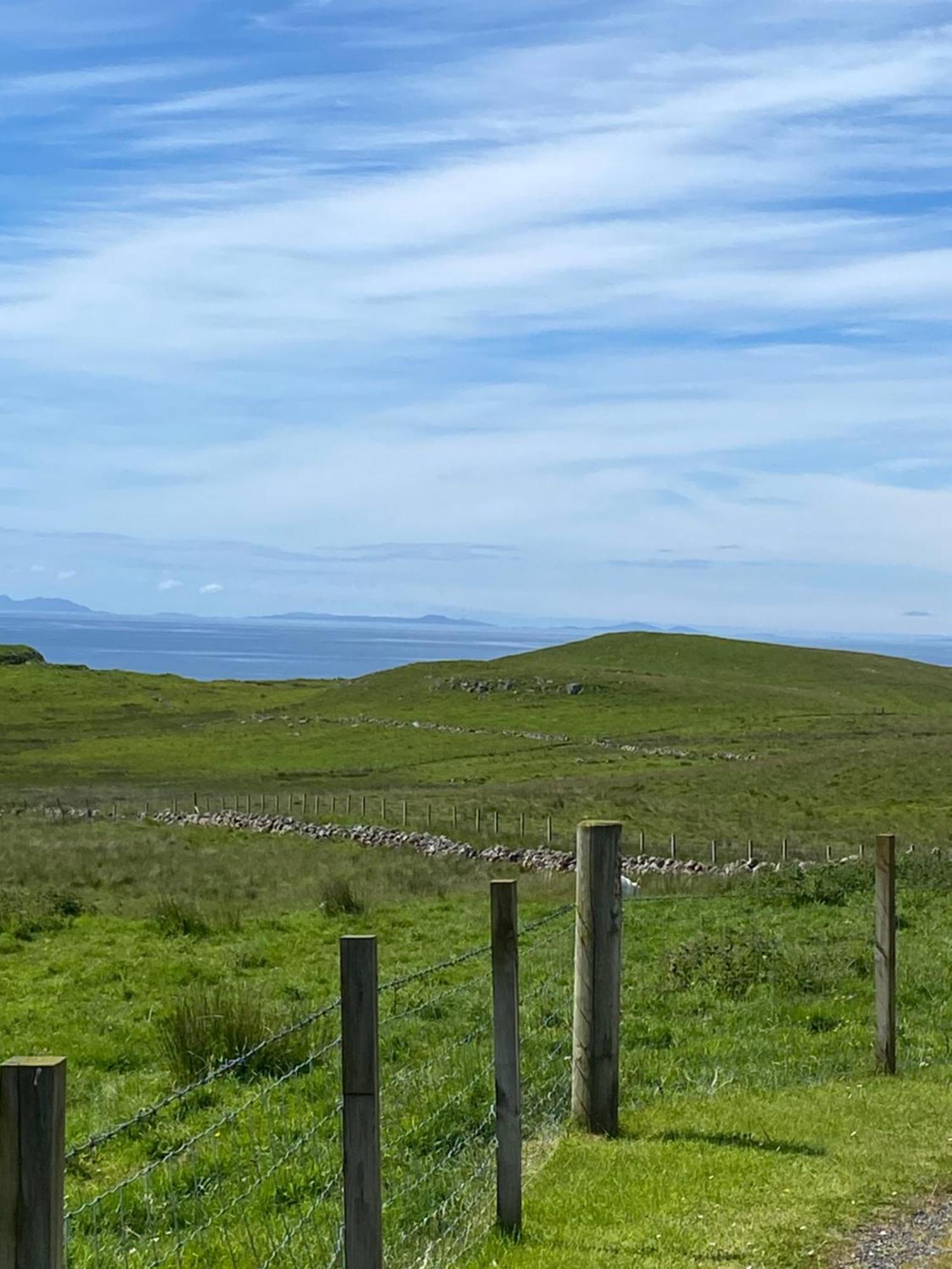 Cnoc Ruaraidh Cottage Kilmuir  Exteriör bild